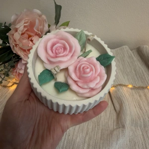 Svíčka s růžičkami - náhled 5