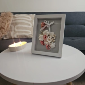 Bílo-růžový mix s mašličkou - obraz M