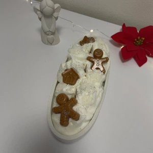 Sněhový perníček - oválná sójová svíčka L - obrázek 3