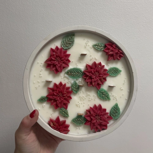 Vánoční hvězda - kulatá sójová svíčka XL - detail