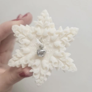 Vánoční vločka - sójová svíčka M - obrázek 2