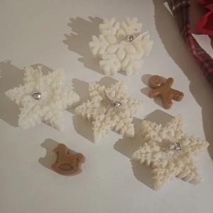 Vánoční vločka - sójová svíčka M - obrázek 3